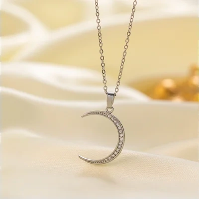 Stainless Steel Necklace Women's Fashion Copper-plated Gold Pendant Clavicle Chain For Mother Girlfriend Gift