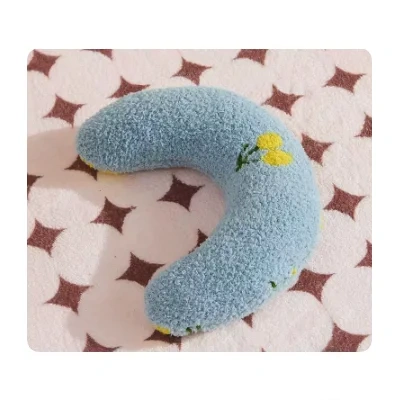 Little Pillow For Cats Fashion Neck Protector Deep Sleep Puppy U-Shaped Pillow Pets Pillow Kitten Headrest Dog Sleeping Pillow Pet Products