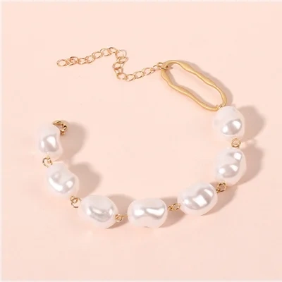 Baroque irregular pearl bracelet