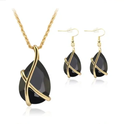 Europe and the United States cross-border e-commerce jewelry set pendant necklace earrings nostalgic crystal holiday party wedding supplies