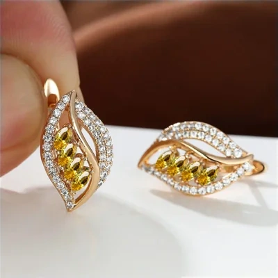 Ins Leaf-shaped Rhinestones Earrings Fashion Unique Zircon-encrusted Stud Earrings Women's Jewelry